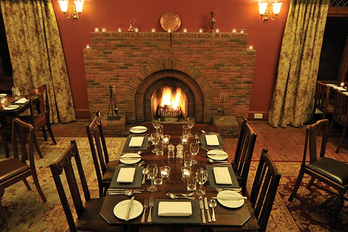 Balmoral Arms 27/32