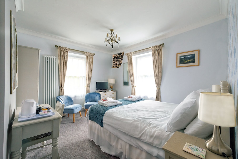Garth Dderwen Victorian Guest House 9/48