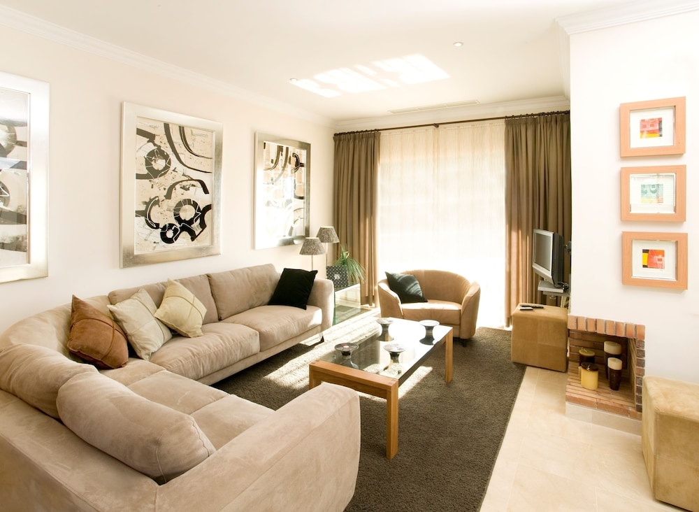 HOTEL ARCOS GARDENS GOLF CLUB & COUNTRY ESTATE 31/50
