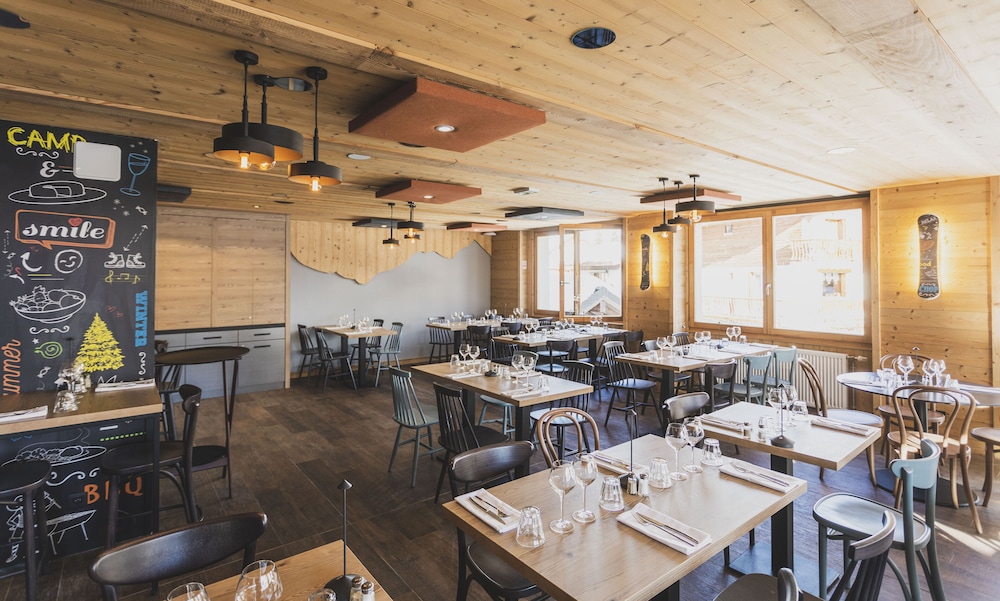 Hotel Base Camp Lodge - Les 2 Alpes 36/50