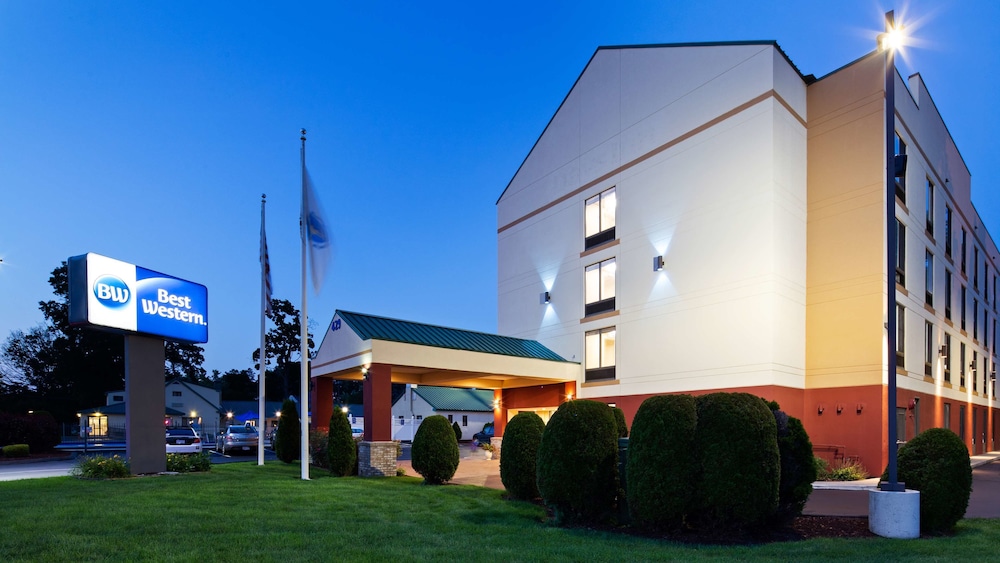 Best Western Springfield West Inn 1/17