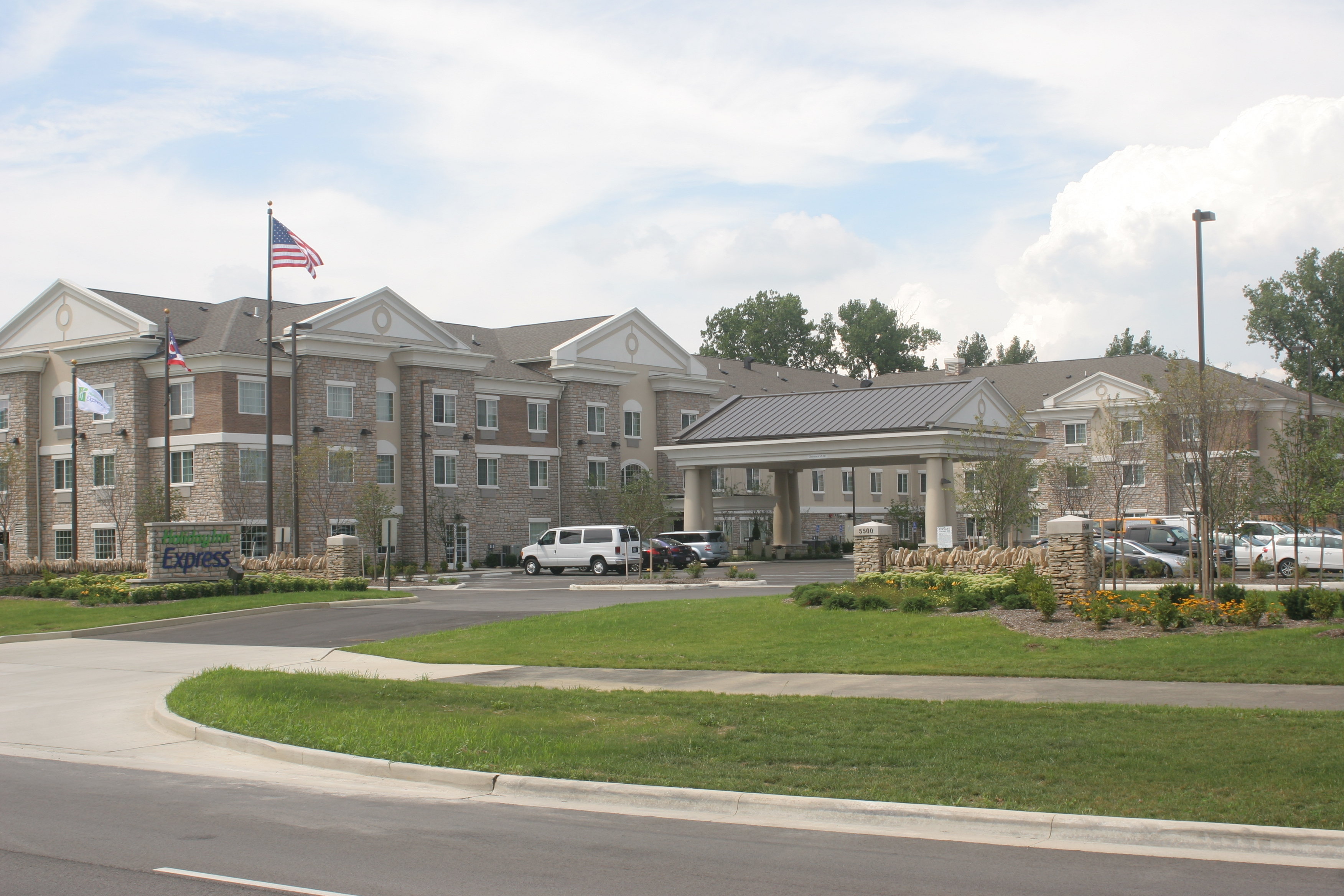 Holiday Inn Express Columbus - Dublin 28/32