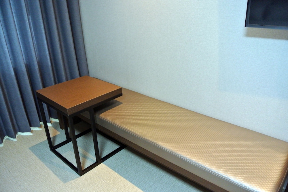 Jeju Noblesse Tourist Hotel 21/31