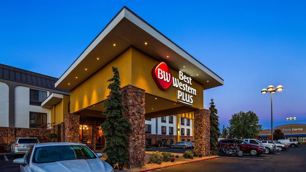 Best Western Plus Olympic Inn 11/73