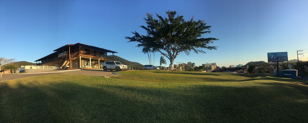 Hotel Panorâmico 31/36