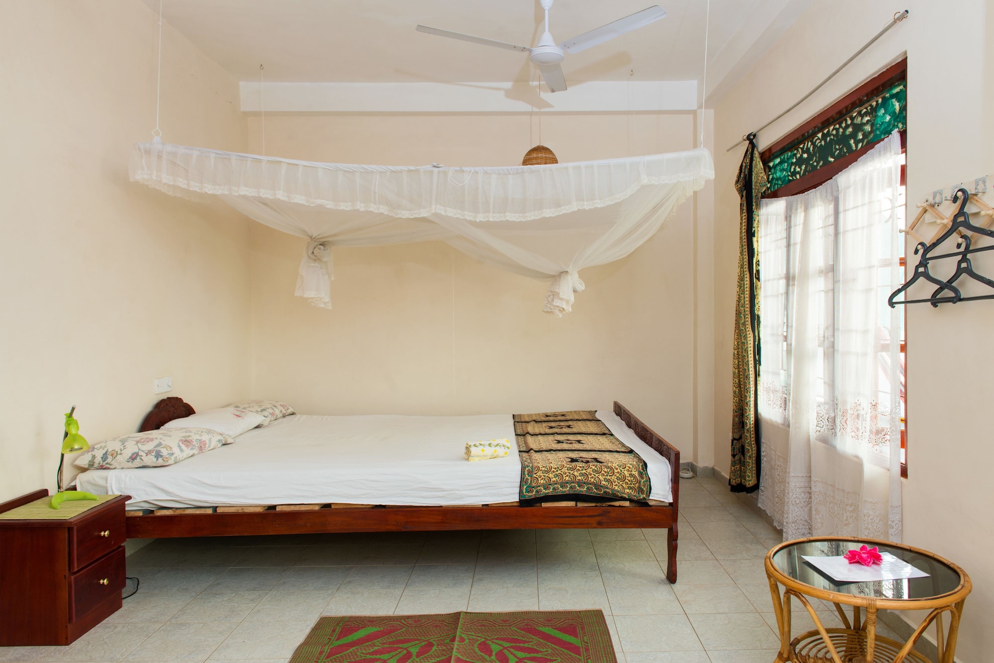 ROMANTIC, SUITE, KING BED, GARDEN VIEW, KITCHENETTE