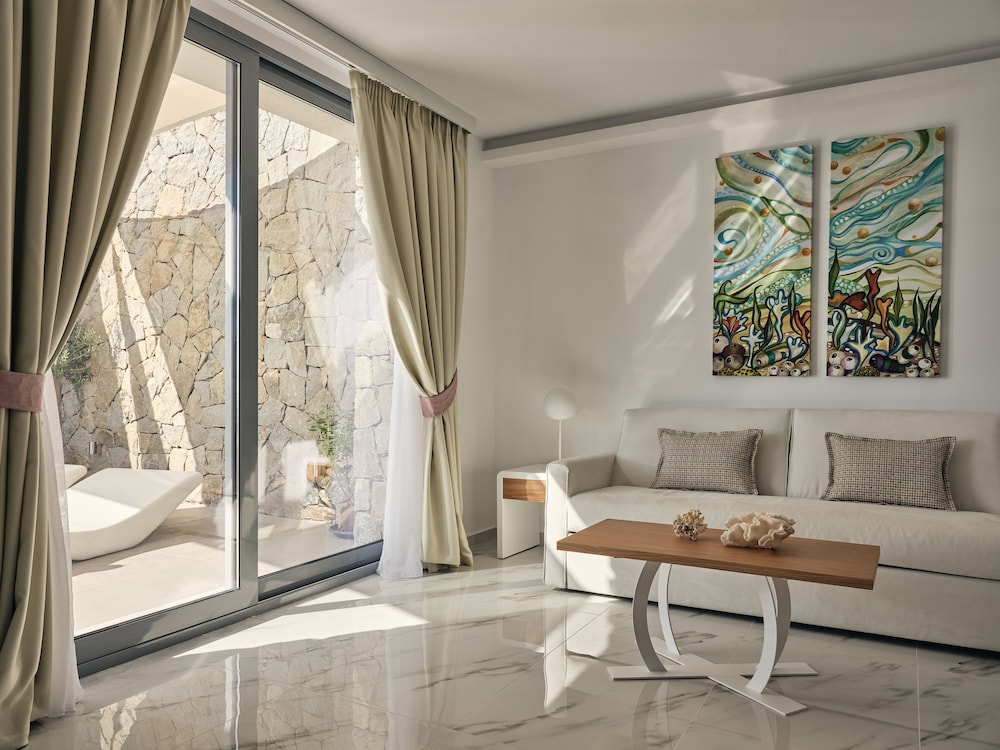 Arcs Boutique Villa Hotel 36/77