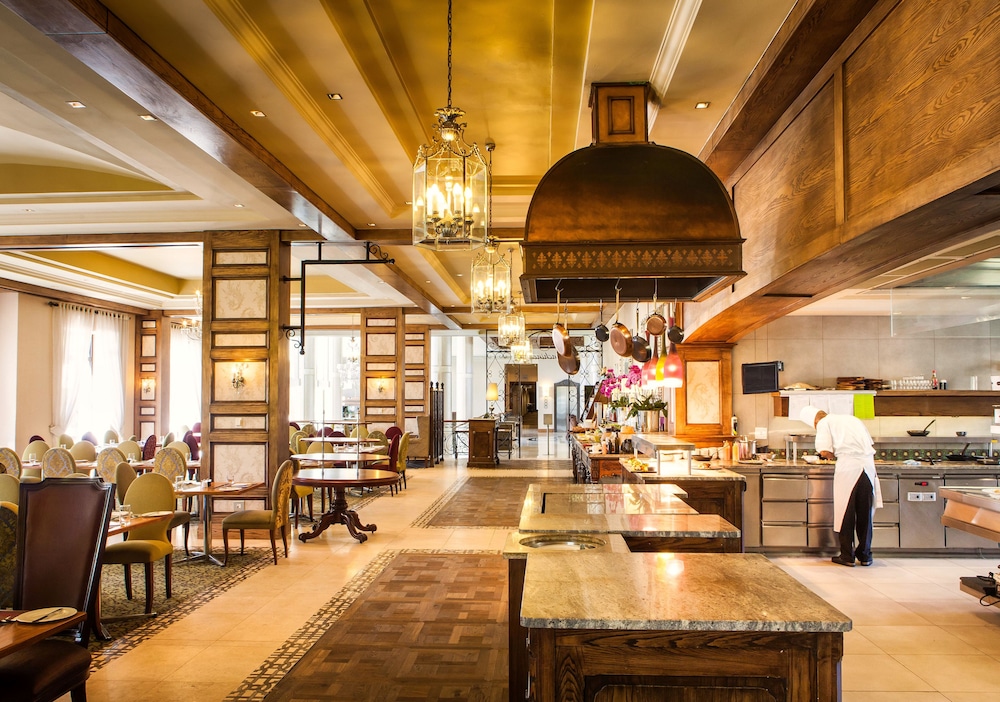 Southern Sun Montecasino 46/59