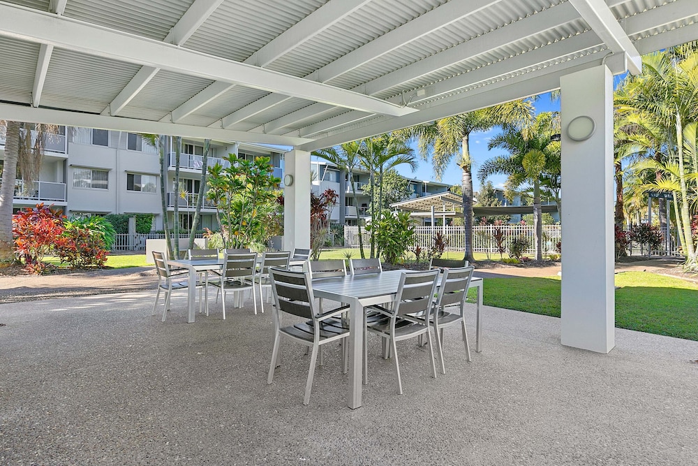 Ramada Encore by Wyndham Whale Cove Hervey Bay 41/57