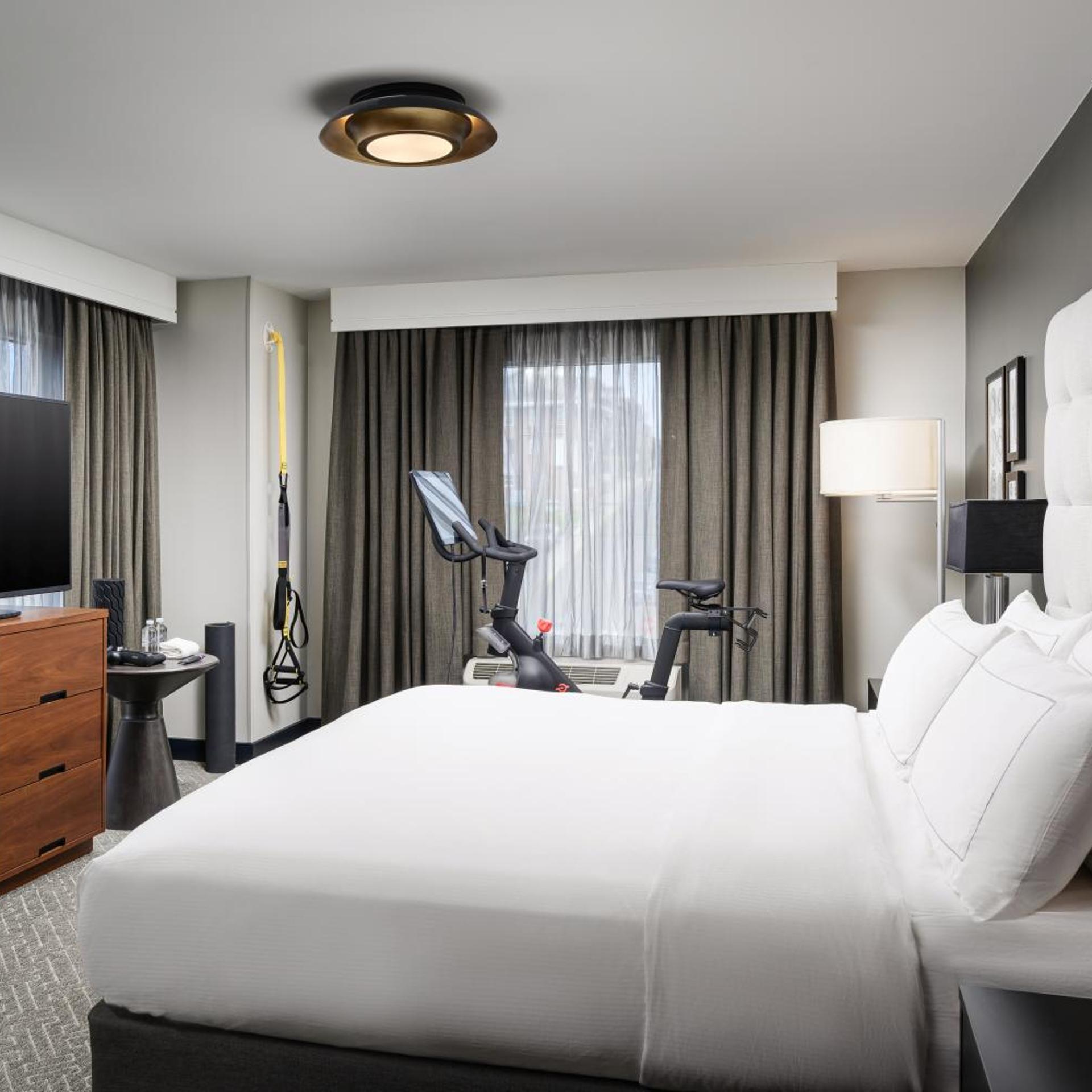 Wellness, King Bed, Peloton
