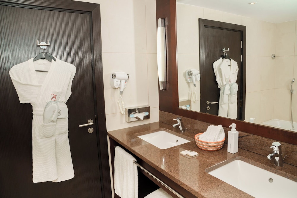 Terrou Bi Hotel 62/64