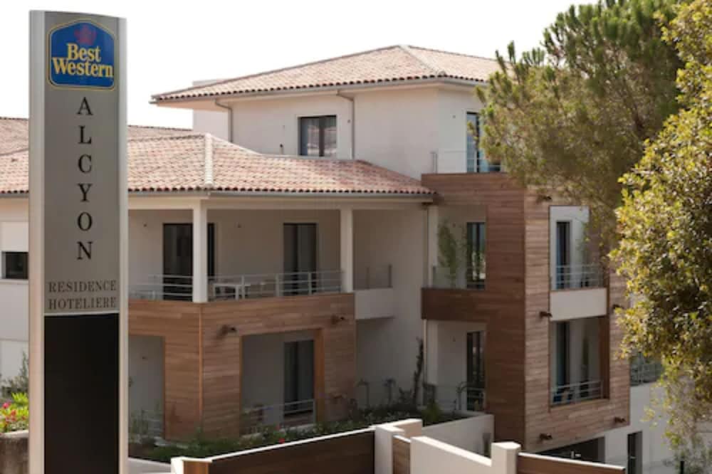 Residence Hoteliere Alcyon 2/30
