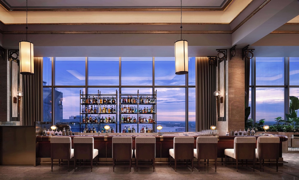 Shangri-La Phnom Penh 35/41