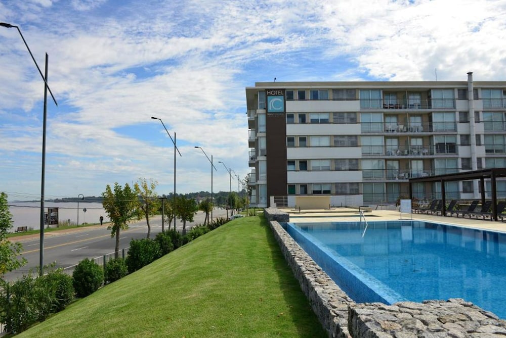 Real Colonia Hotel and Suites 49/50