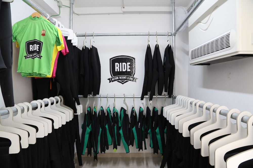 Ride Surf Resort Spa 37/50