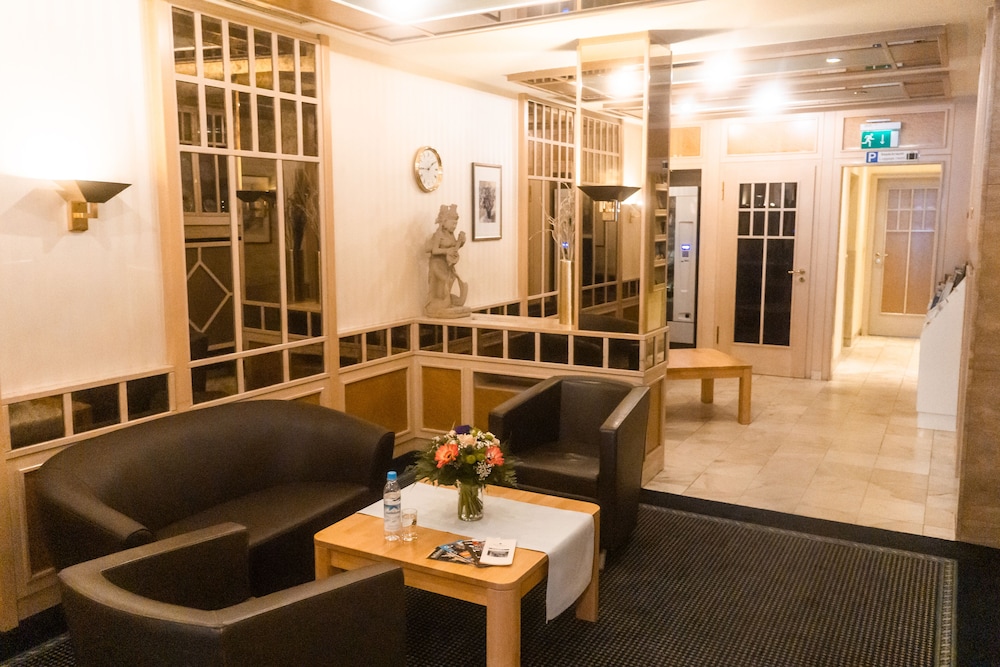Daniel Hotel 39/61