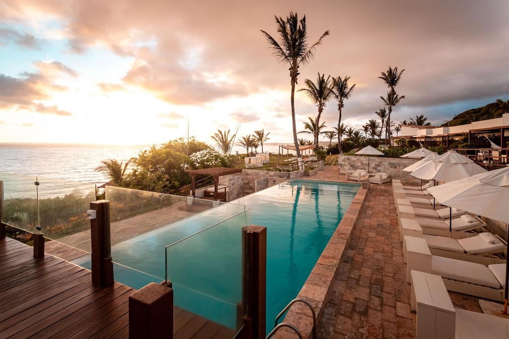 Pipa Privilege Suites 12/36