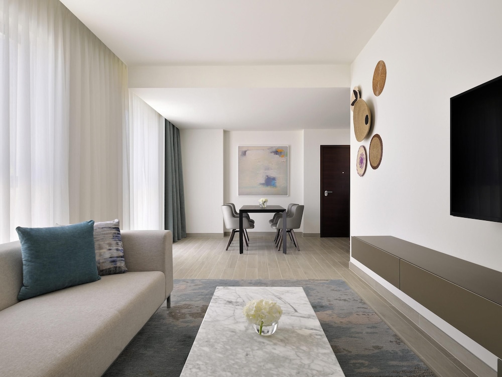 Movenpick Hotel and Hotel Apartments Ghala Muscat 33/50