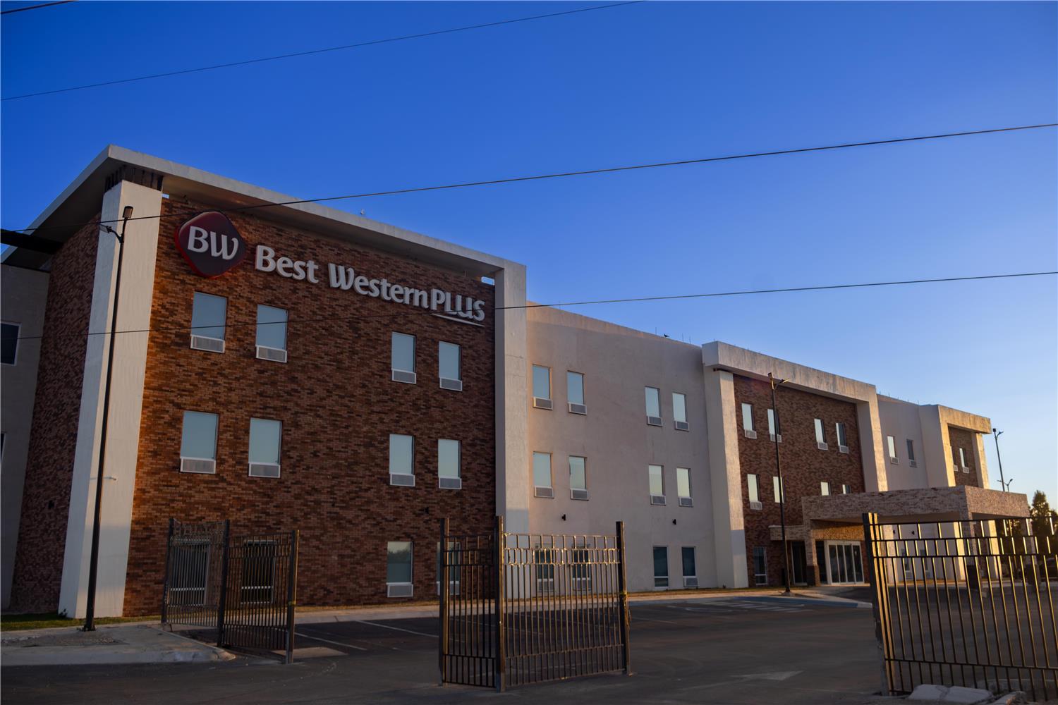 Best Western Plus Sacramento 7/27