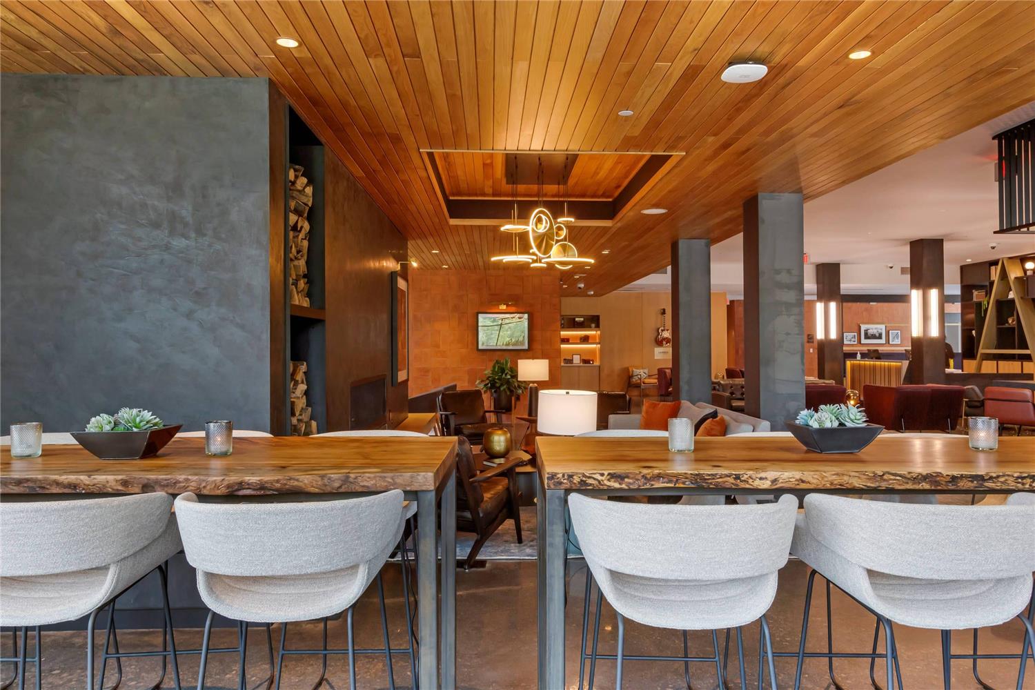 Cambria Hotel Austin Airport 37/47