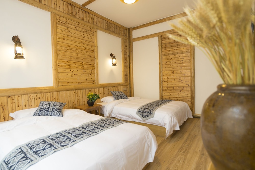 Jiesu Renwen Guest House 23/40