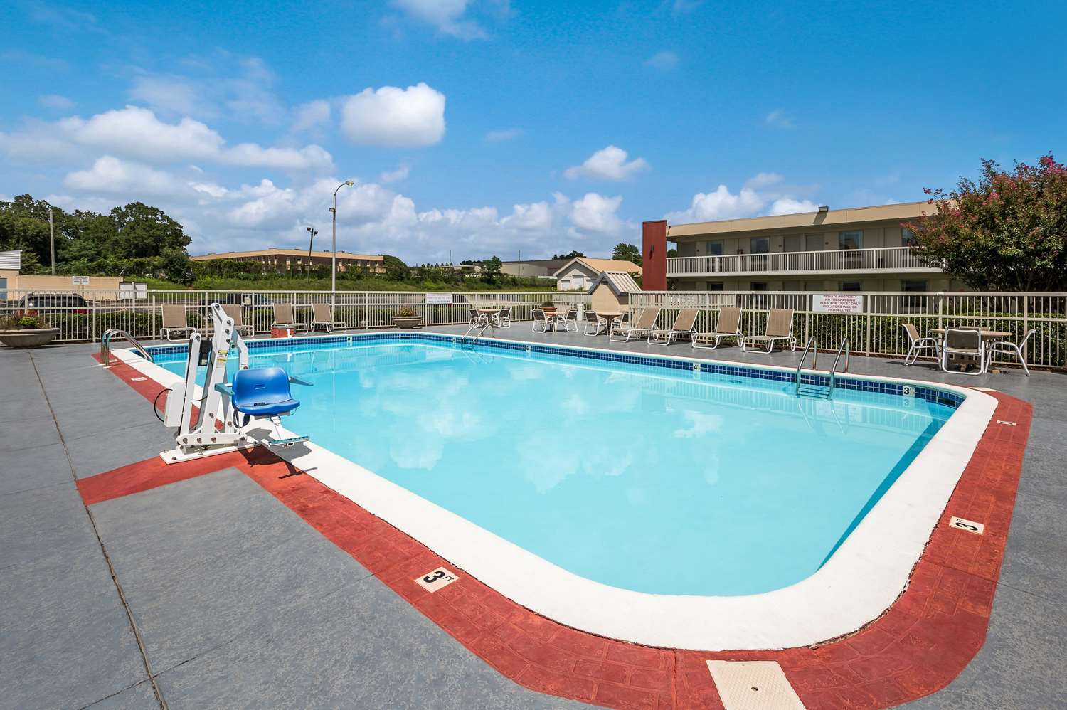 Best Western University Inn 21/42