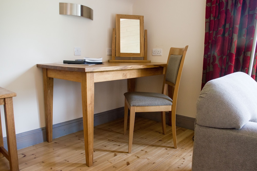 Brathay Hall Brathay Trust 33/50