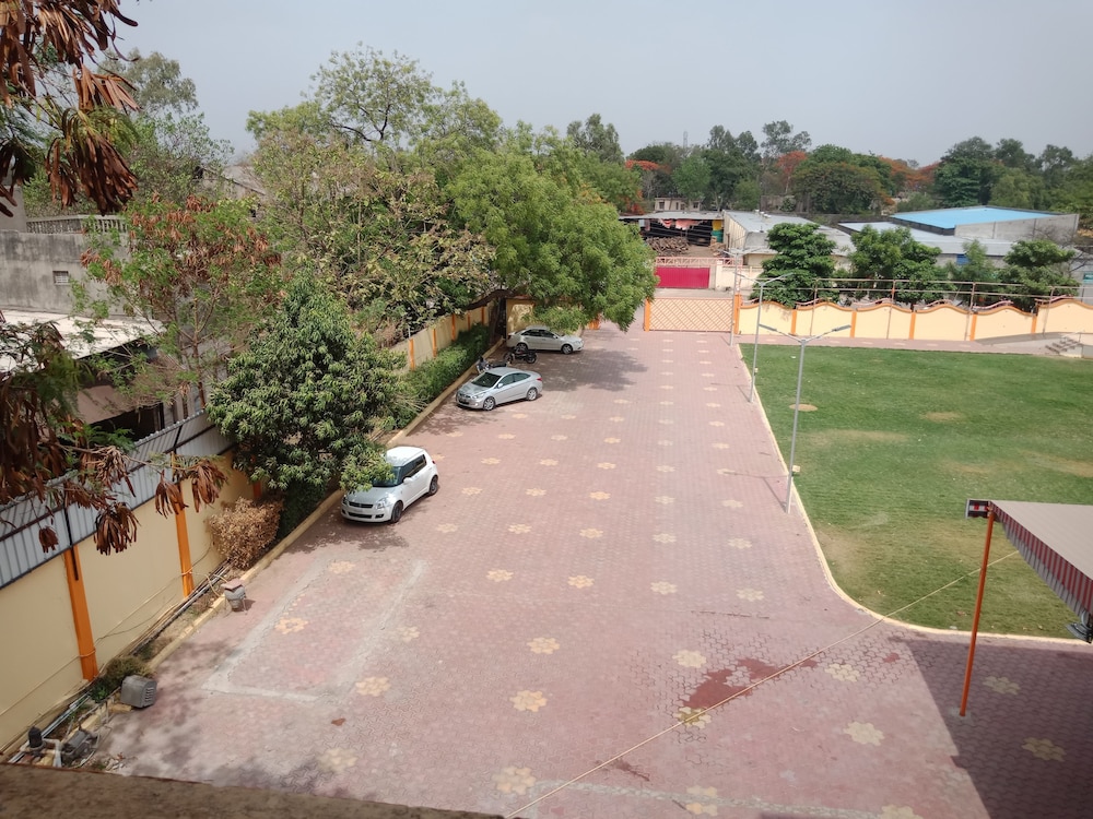 Sagar Resort 27/35