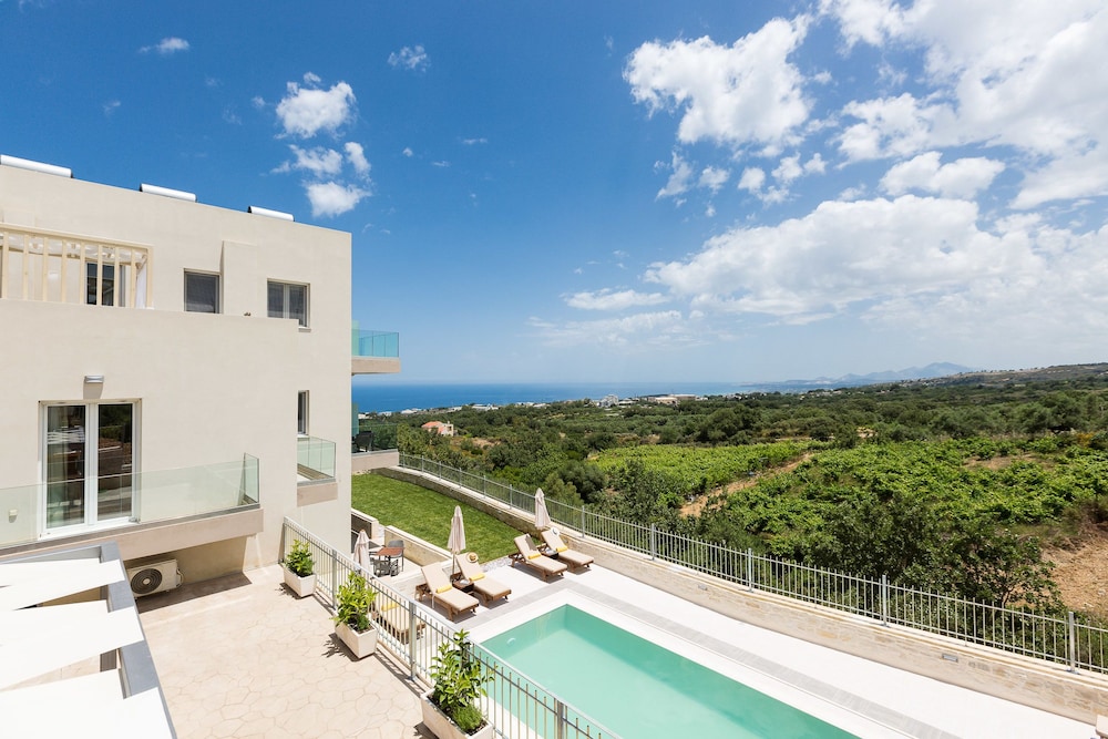 Vigla Suites 53/58