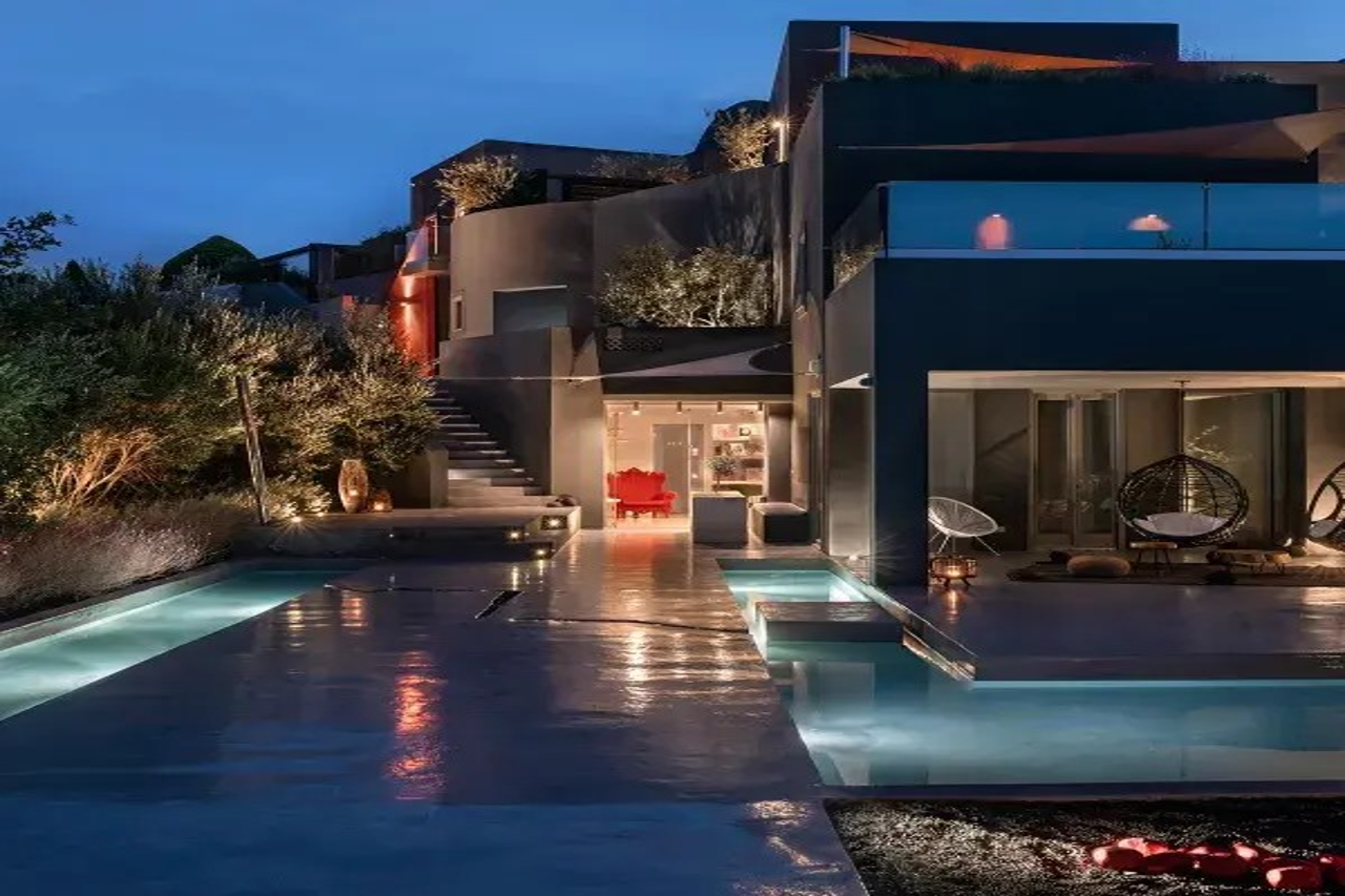 West East Suites - Adults Only in SANTORINI
