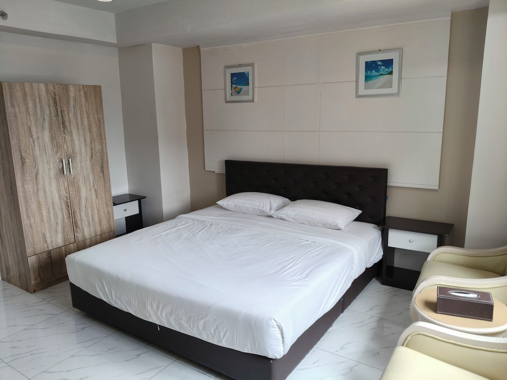 STANDARD, DOUBLE OR TWIN BED