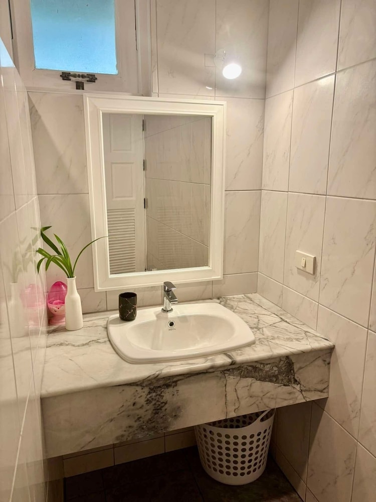 Banyan House Samui Bed and Breakfast - Adults Only 42/43