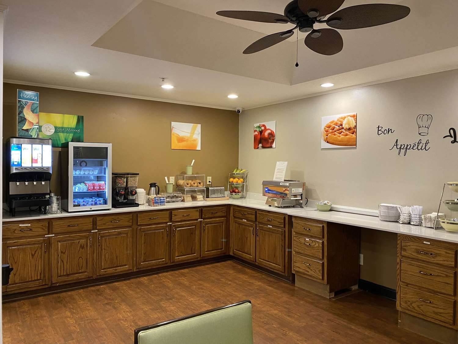 Quality Inn Palm Bay Melbourne I-95 27/35