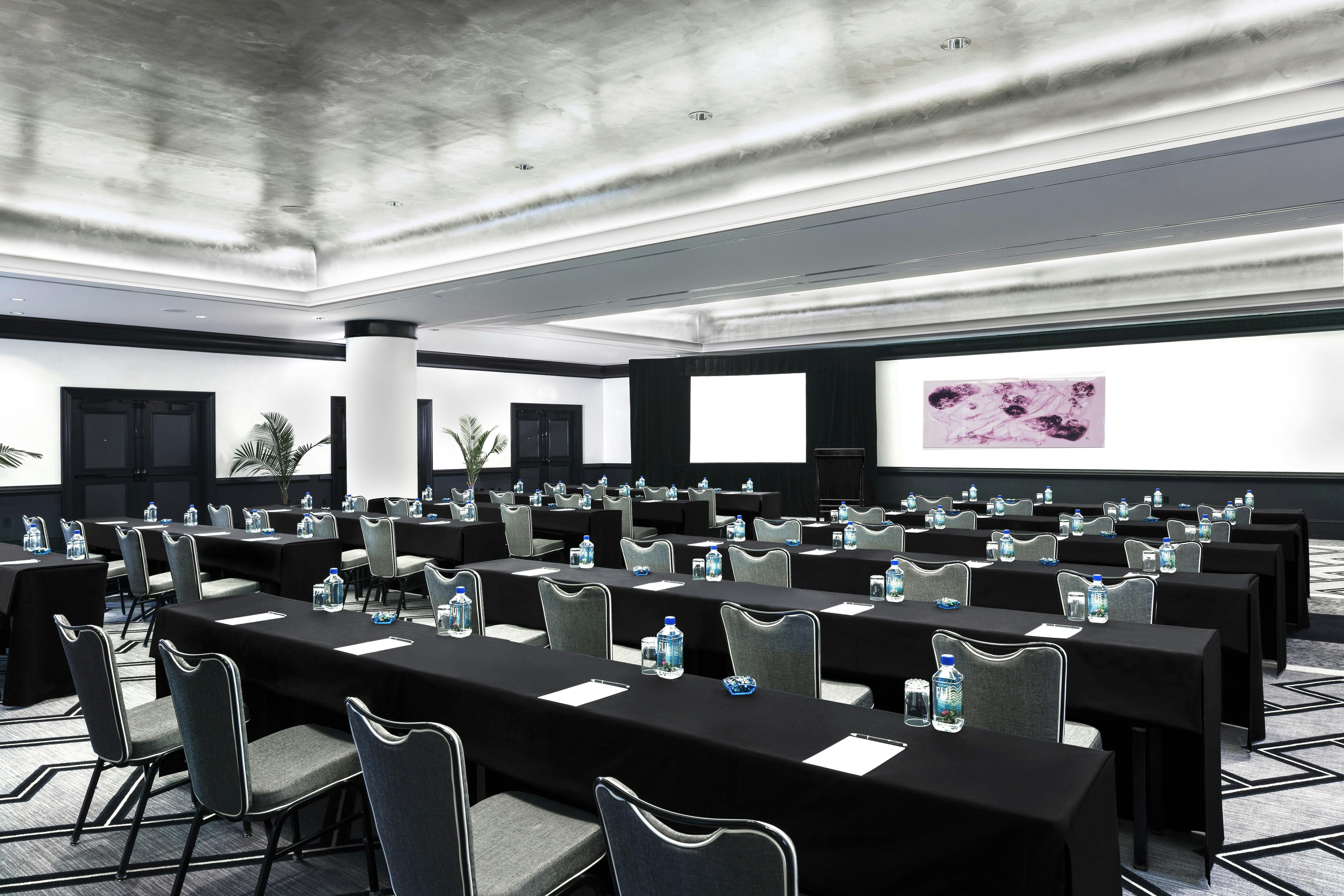 Loews Miami Beach Hotel – South Beach 68/78