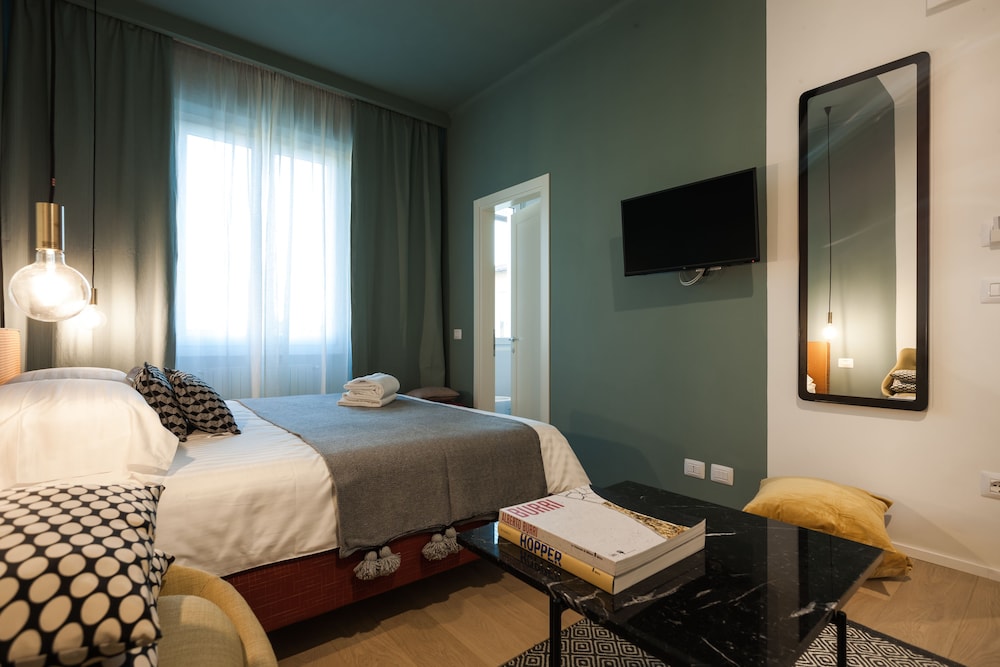 Lorena Suites & Apartments 45/61