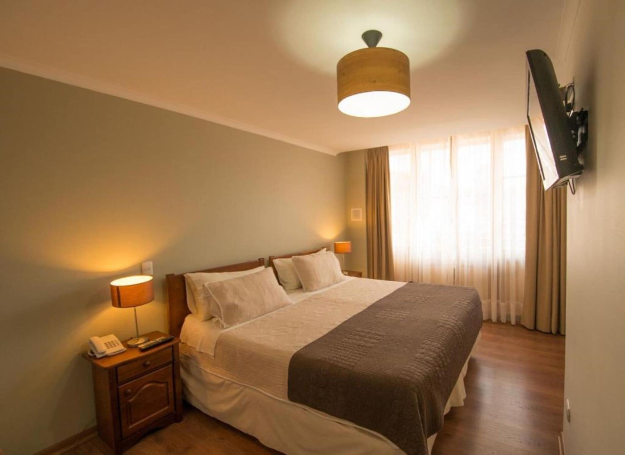 STANDARD, DOUBLE OR TWIN BED