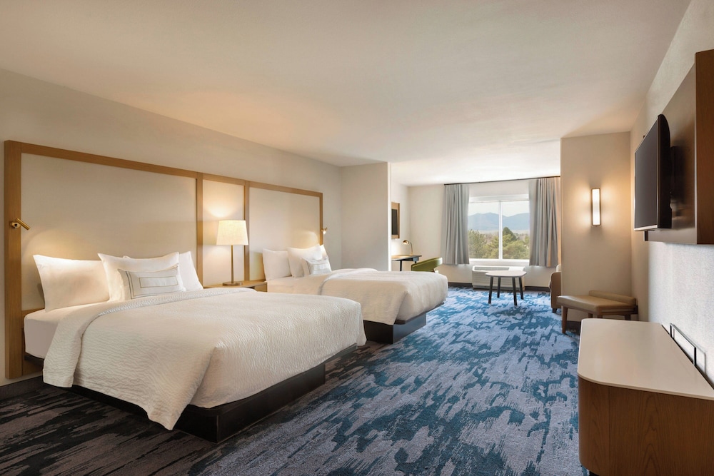 Suite, Multiple Beds