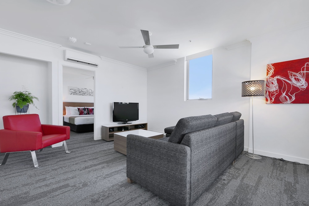 Hotel Diana South Brisbane 31/39