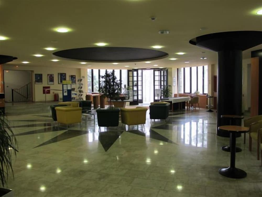 Hotel Tomislavov Dom 38/67
