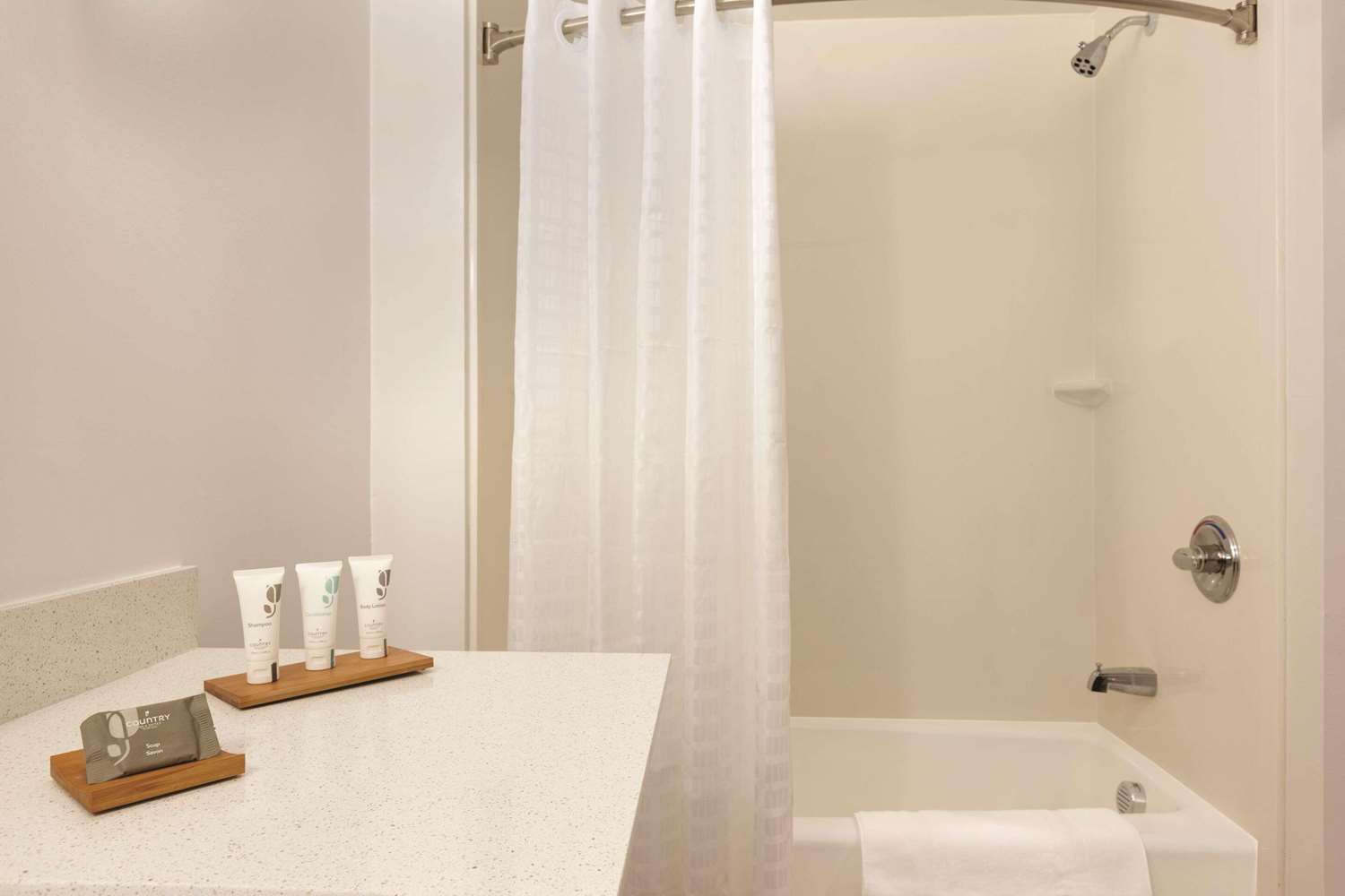 Country Inn & Suites by Radisson, Greensboro, NC 26/26