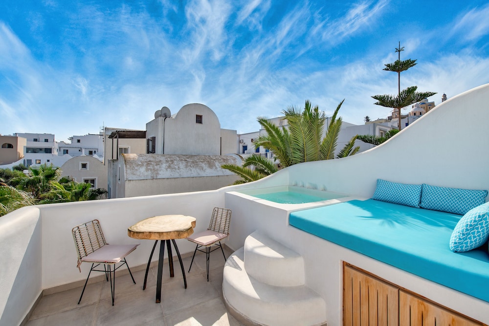 Gianna Suites 34/43