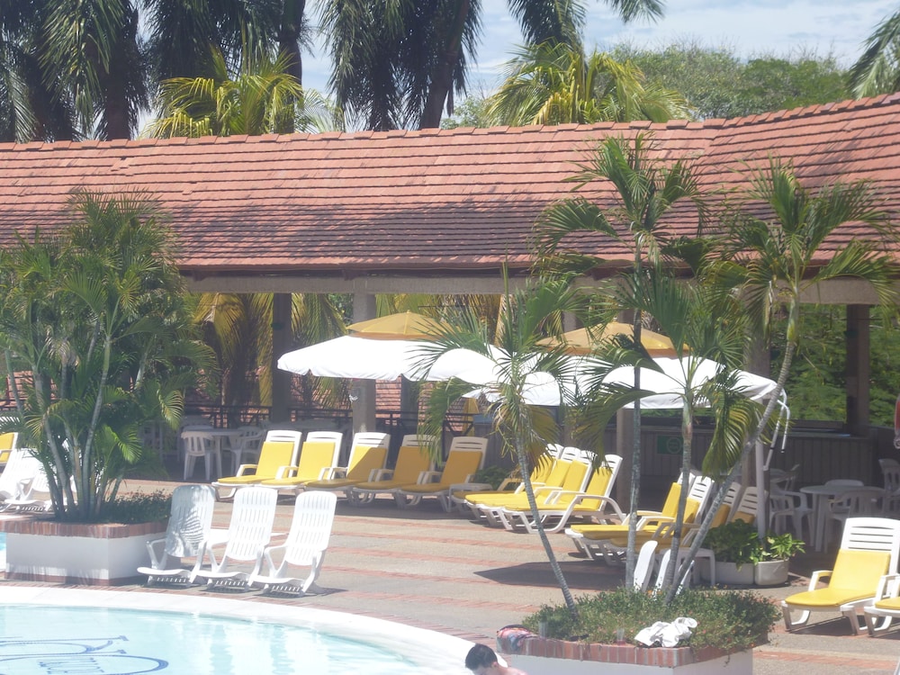 On Vacation Girardot Resort 7/64