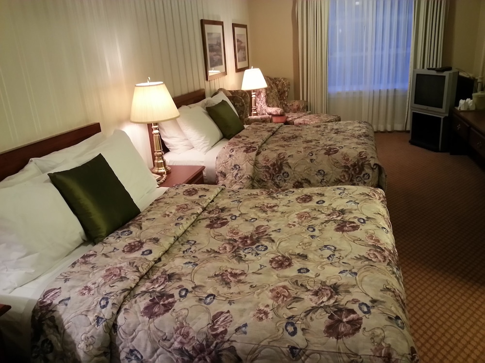Kingston Hotel 16/63