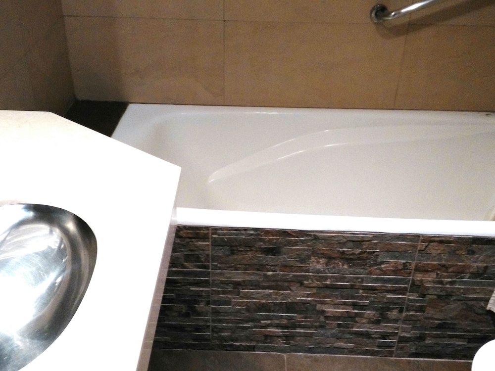 Tritone Hotel Ex Dazzler Tritone 23/49