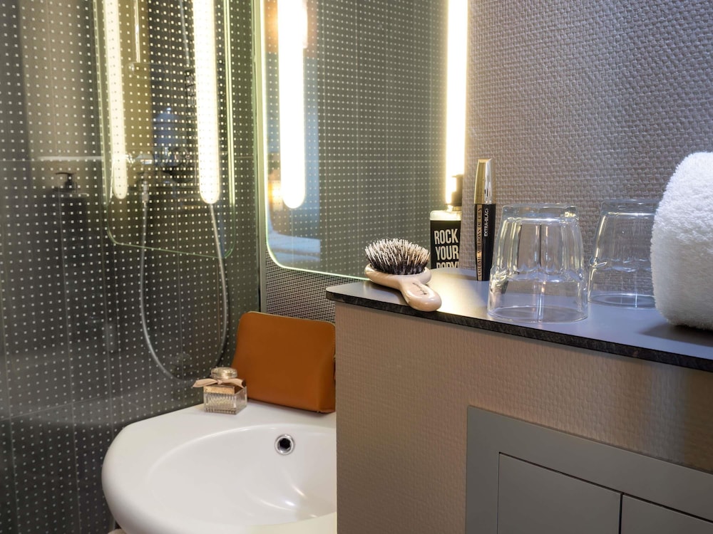 Ibis Cergy Pontoise Le Port 67/67