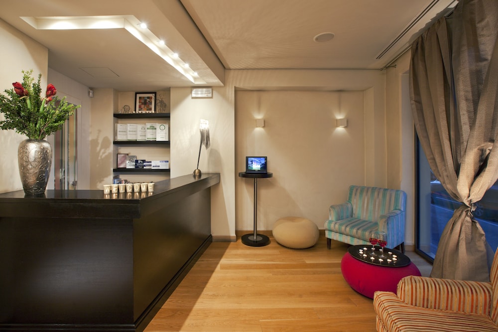 O and B Athens Boutique Hotel 28/50
