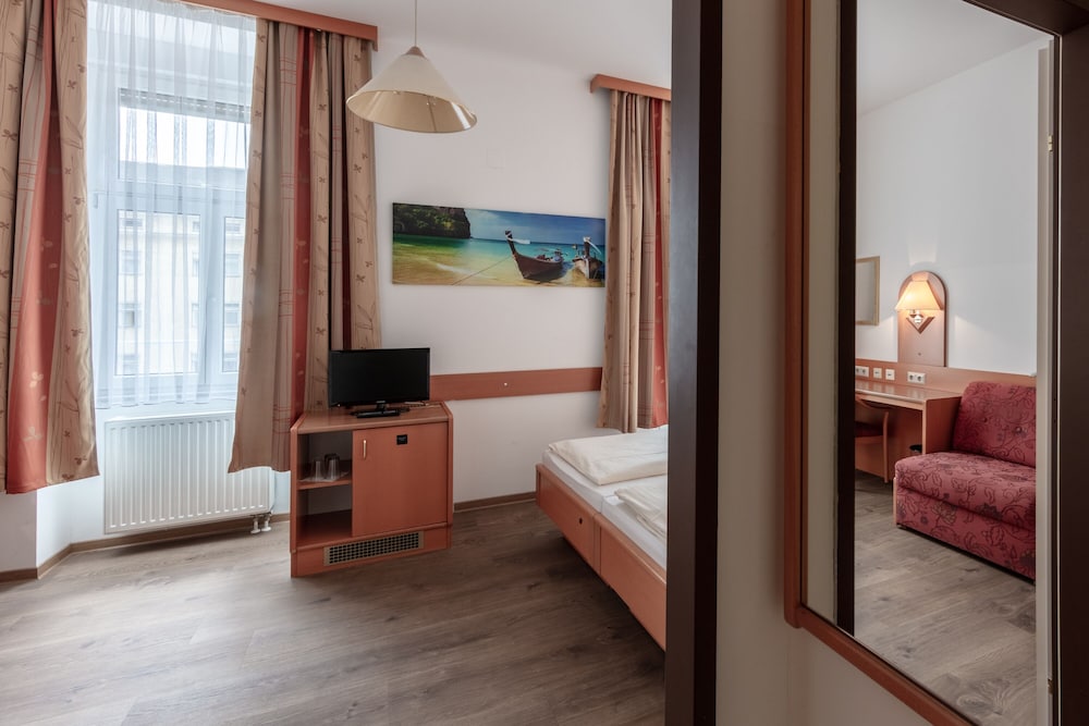 Hotel Admiral 23/26
