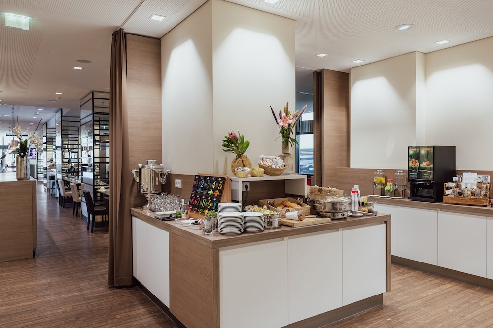 Garner Hotel Berlin - Charlottenburgm, an IHG Hotel 70/82