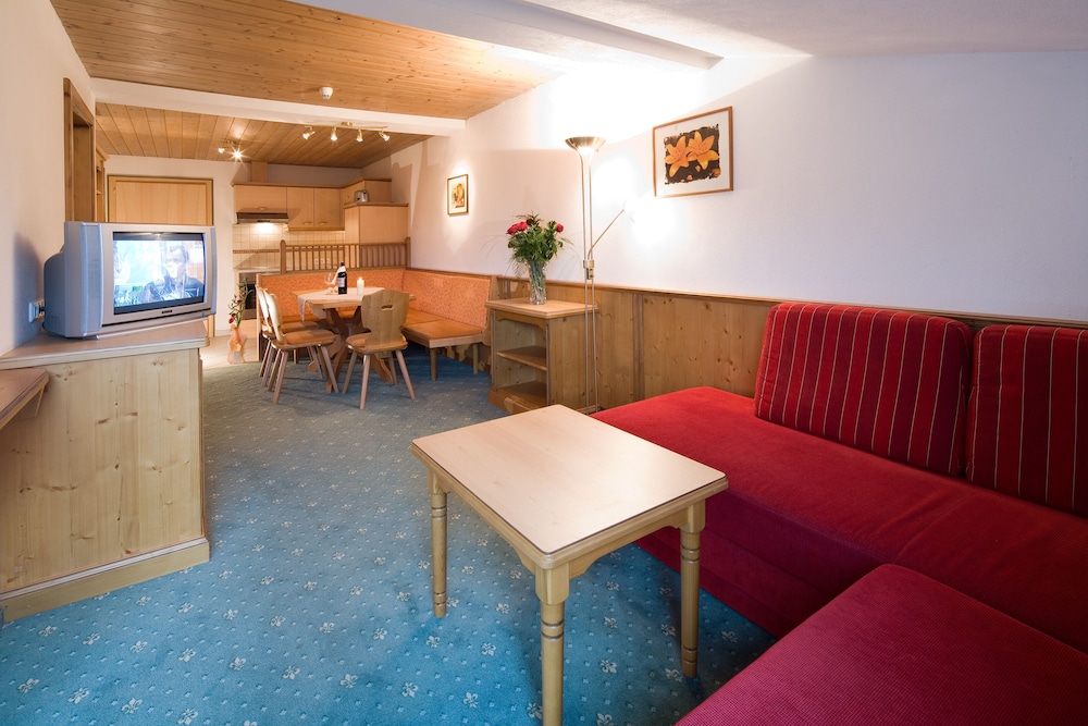 Hotel Obermair Fieberbrunn 20/33