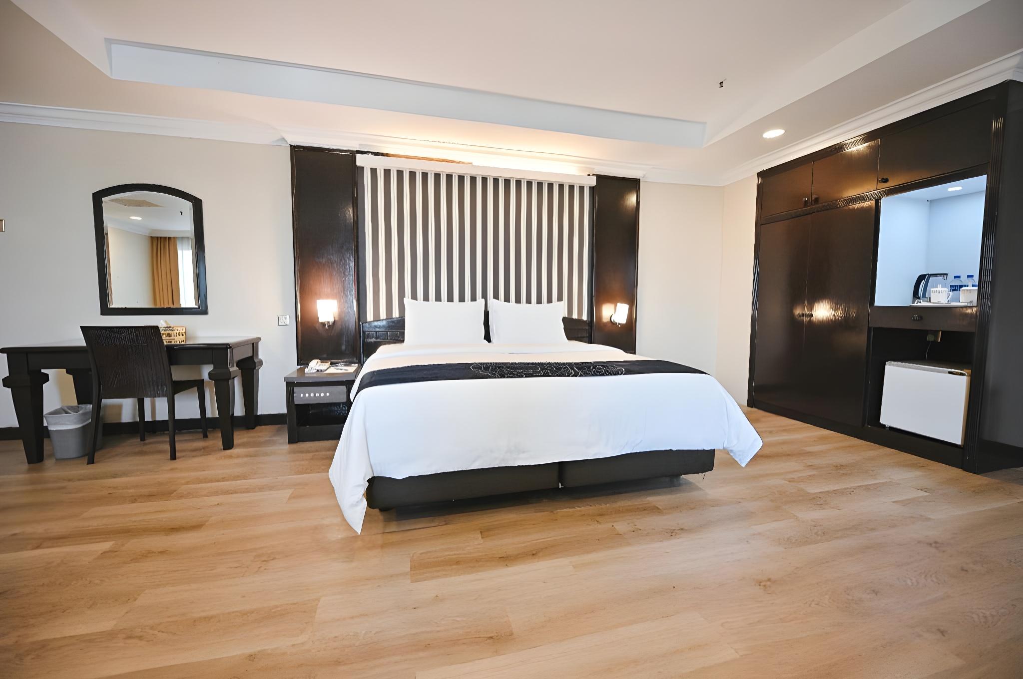 Prime, Deluxe, King Bed